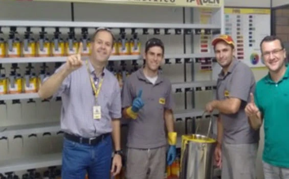 - Abertura da mini-fábrica na matriz para até 36 litros;

Crescimento de 2010 a 2015
- Faturamento em R$ aumento de 61%;
- Resultado Operacional em R$ aumento de 3%;
- Litragem Geral vendida aumento de 6%.